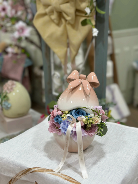 Uovo Schiuso in Ceramica Artigianale con Coniglio - Mata Creazioni