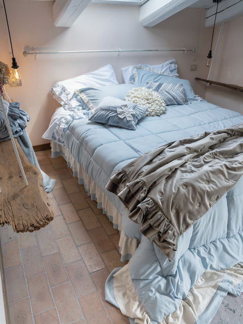 Trapunta Cloud Rouche matrimoniale 260x260 con federe – Varianti colore