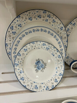 Servizio piatti Light Blue