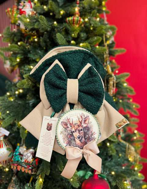 Sacco Bosco Incantato in Velluto Verde e Beige 45 cm con Tamburello Cervo – Madame Fioccò