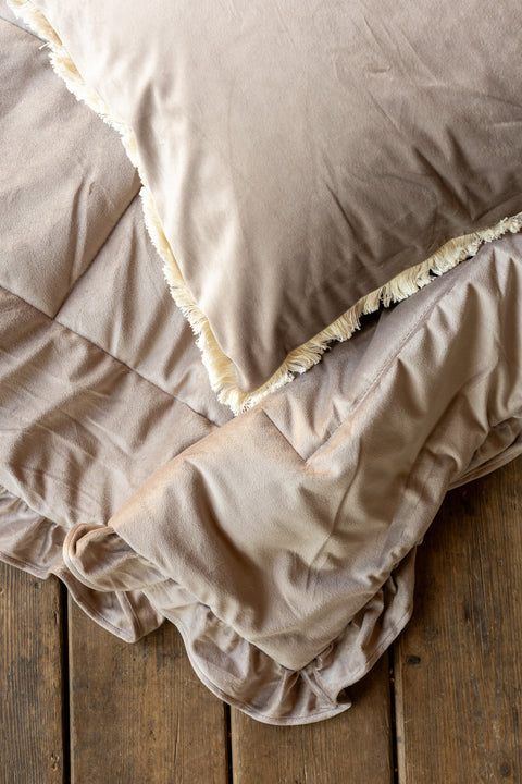 Trapunta Arya matrimoniale con federe – Avorio, Beige, Malva, Ottanio – 260×260 cm