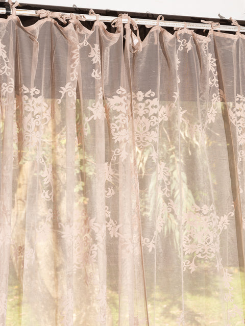 Tenda Natascia – Romantico motivo floreale in puro stile shabby chic