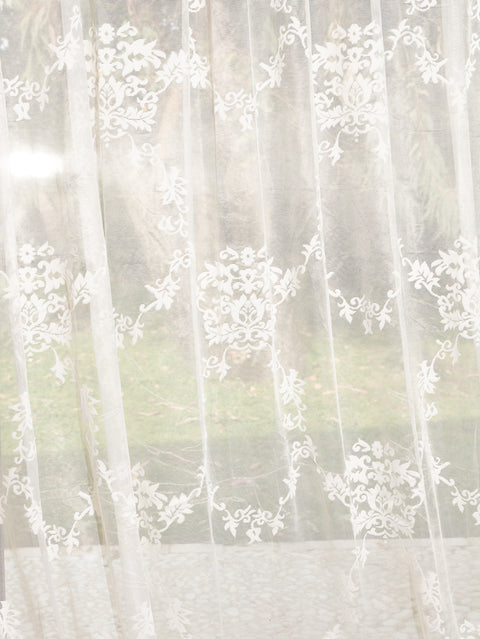 Tenda Natascia – Romantico motivo floreale in puro stile shabby chic
