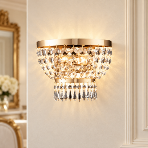 Applique Classica in Ferro e Ottone Dorato o Cromato con Strass – Bonetti Illumina Mozart, 2 Luci ambientata