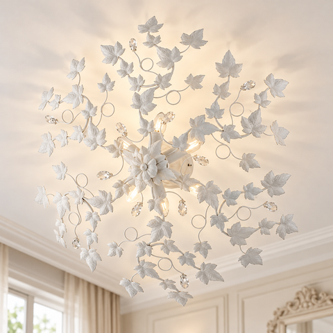 Plafoniera Shabby Chic in Ferro Bianco o Avorio e Oro con Strass – Be Light Edera, 4 e 6 Luci ambientata