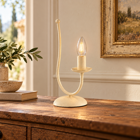 Lampada da Tavolo Vintage in Ferro Avorio Decapé o Marrone e Oro – Be Light Botte, 1 Luce, Ø18 cm ambientata
