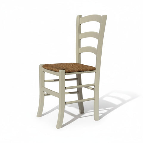 Fabiana chair with straw seat