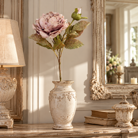 Peonia artificiale con bocciolo rosa antico in vaso decorato