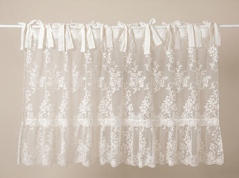 Mantovana in Pizzo Royale con Fiocchi in Garza di Cotone - 140x60 cm