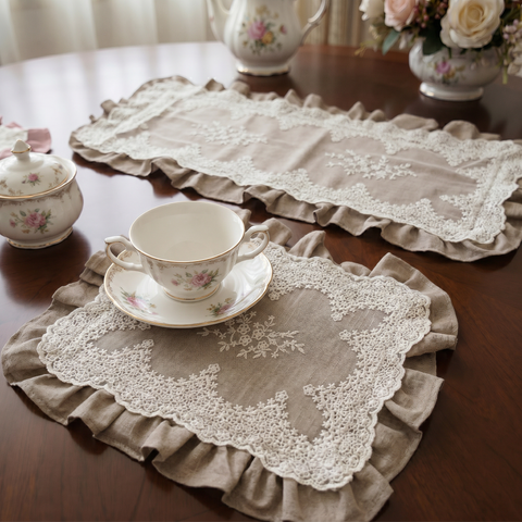 Tris di Centrini in Cotone e Pizzo Shabby Chic - 55cm e 85cm