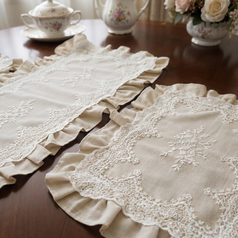 Tris di Centrini in Cotone e Pizzo Shabby Chic - 55cm e 85cm
