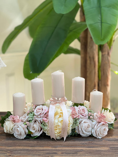 Imperial centerpiece