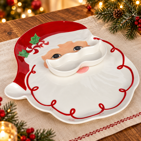 Piatto Natalizio in Ceramica Baffo Natale con Baffi Rimovibili – Goodwill, 36cm in ambientazione natalizia