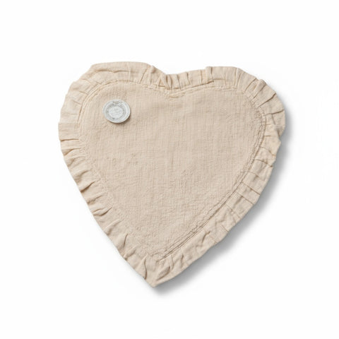 Heart rug with frills