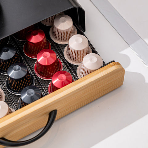 Porta Capsule Caffè con Cassetto Bamboo Essentials Metallo e Bambù 60 Posti – Estia Home, 39x26,5x6cm