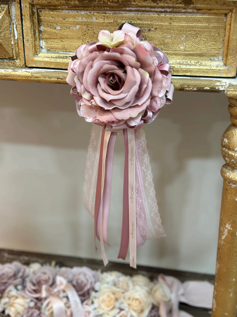 Appendino Queen Decorativo con Rosa e Nastri – Mata Creazioni