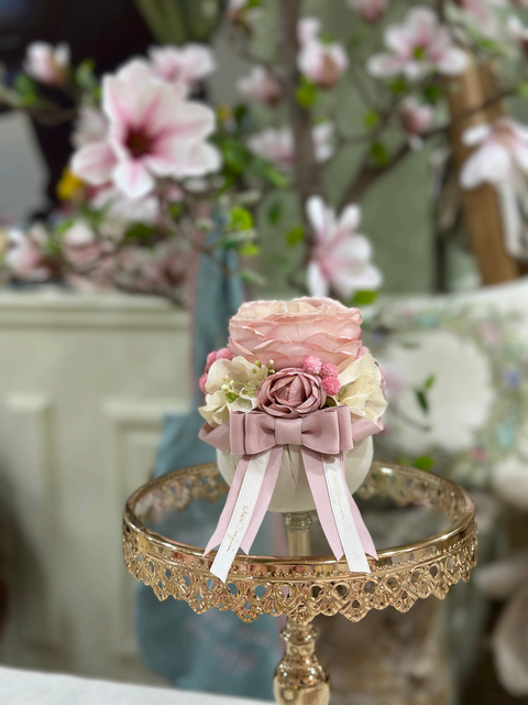 Pouf New Basic – Decorazione Floreale Artigianale in Tessuto