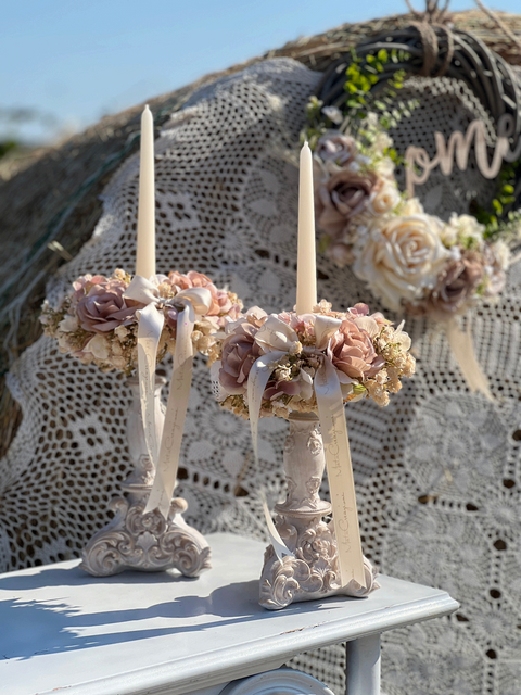 Candelabro Ely in Resina con Fiori - Mata Creazioni