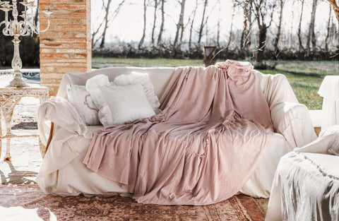 Sofa cover with frill