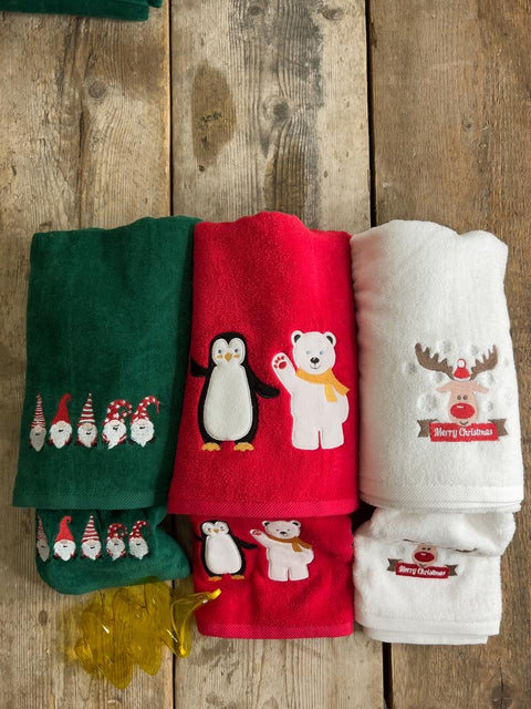 Christmas towel pair