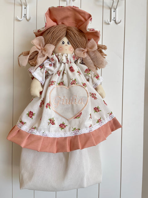 Bambola portapigiama personalizzabile 50x40 cm – Realizzata a mano in stile shabby chic