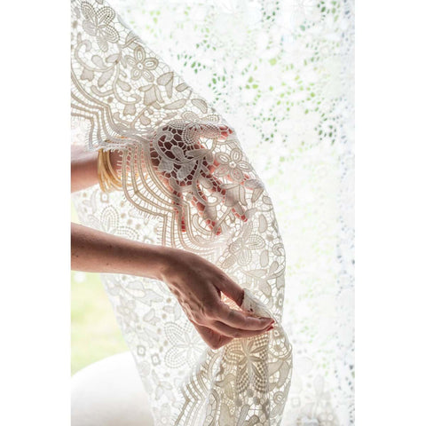 Tenda in Pizzo “Ville delle Rose” by Blanc MariClo’ – 135×290 cm