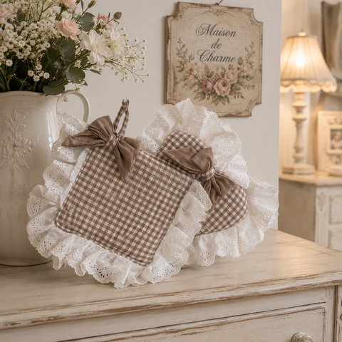 Coppia Presine a Quadretti con Pizzo Sangallo  – 18x18 cm