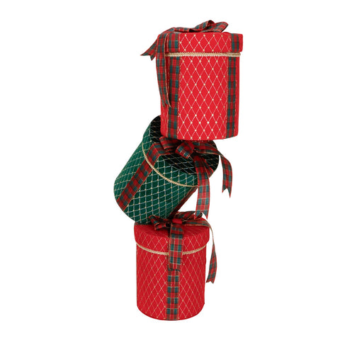 Pila di Pacchi Regalo Natalizi in Tessuto Rosso e Verde con Fiocchi Tartan – Goodwill, 86cm