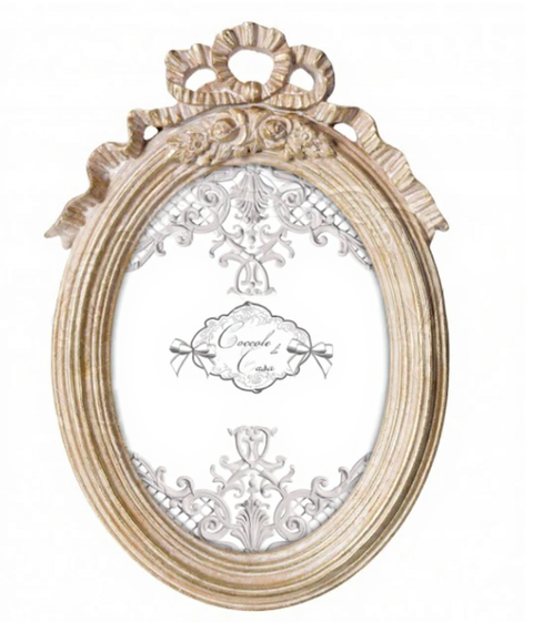 Marco de fotos ovalado «Lazo» en oro blanqueado con lazo – Elegante marco shabby chic de 10×15 cm