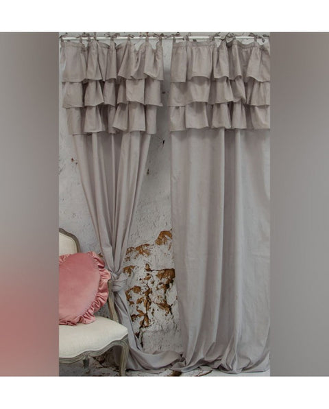 Etoile curtain with frills