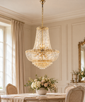 Lampadario Classico in Ferro e Ottone Dorato con Strass – Bonetti Illumina Wagner, 8 e 11 Luci ambientata