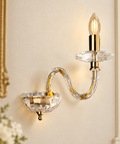Applique Classica in Ferro Dorato con Vetro Trasparente – Bonetti Illumina Ruben, 1 Luce ambientata in un interno classico