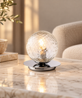 Lampada da Tavolo Moderna in Ferro Cromato o Bronzato con Sfere in Vetro – Bonetti Illumina Armonia, 1 Luce, Ø16 cm ambientata