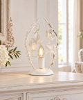 Lampada da Tavolo Shabby Chic in Ferro Bianco o Avorio e Oro con Strass – Be Light Edera, 1 Luce, Ø18 cm ambientata