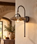 Applique Vintage in Ferro Marrone e Oro o Bianco e Argento – Be Light Cantina, 1 Luce ambientata