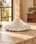 Diffusore di Ricambio in Ceramica Traforata – Be Light Osteria, Ø30 cm ambientata