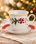 Set da Caffè Natalizio in Porcellana a Pois e Agrifoglio Collezione Merry Christmas – Blanc MariClò in ambientazione natalizia